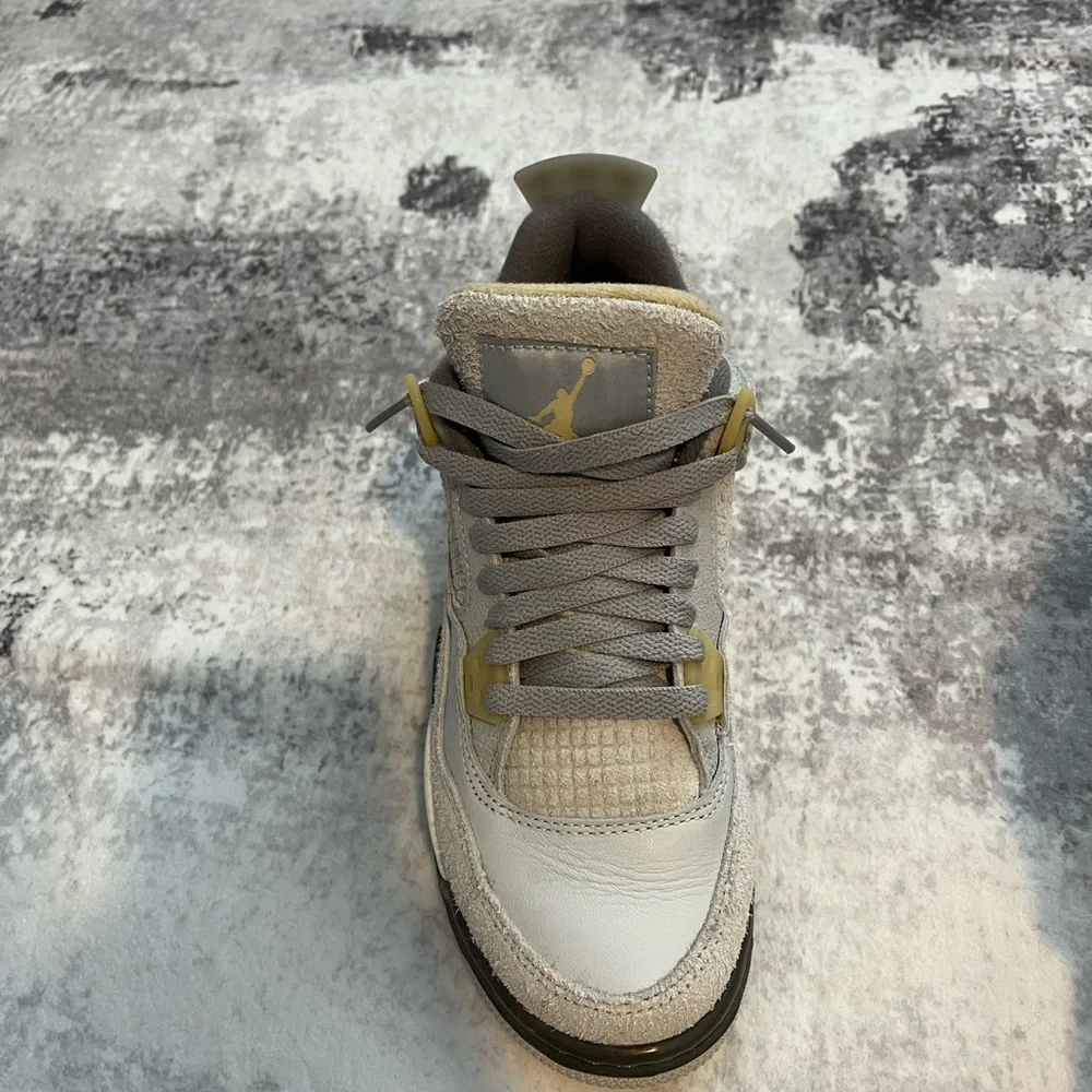 Air Jordan 4 Retro Craft Unisex Shoe